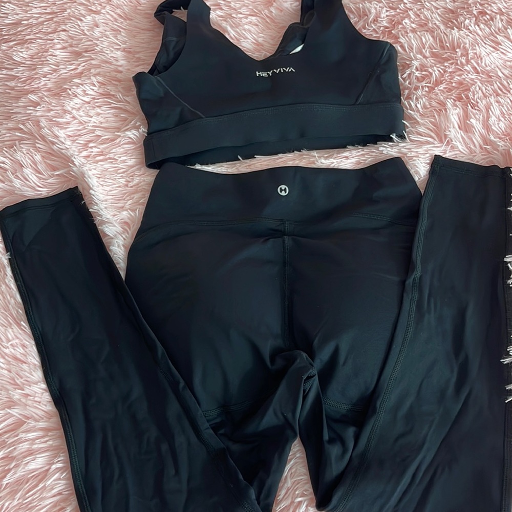 HEYVIVA 💪😅🫶Leggings